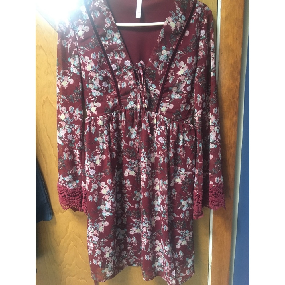 Worn once, brand new dress - Picture 1 of 2